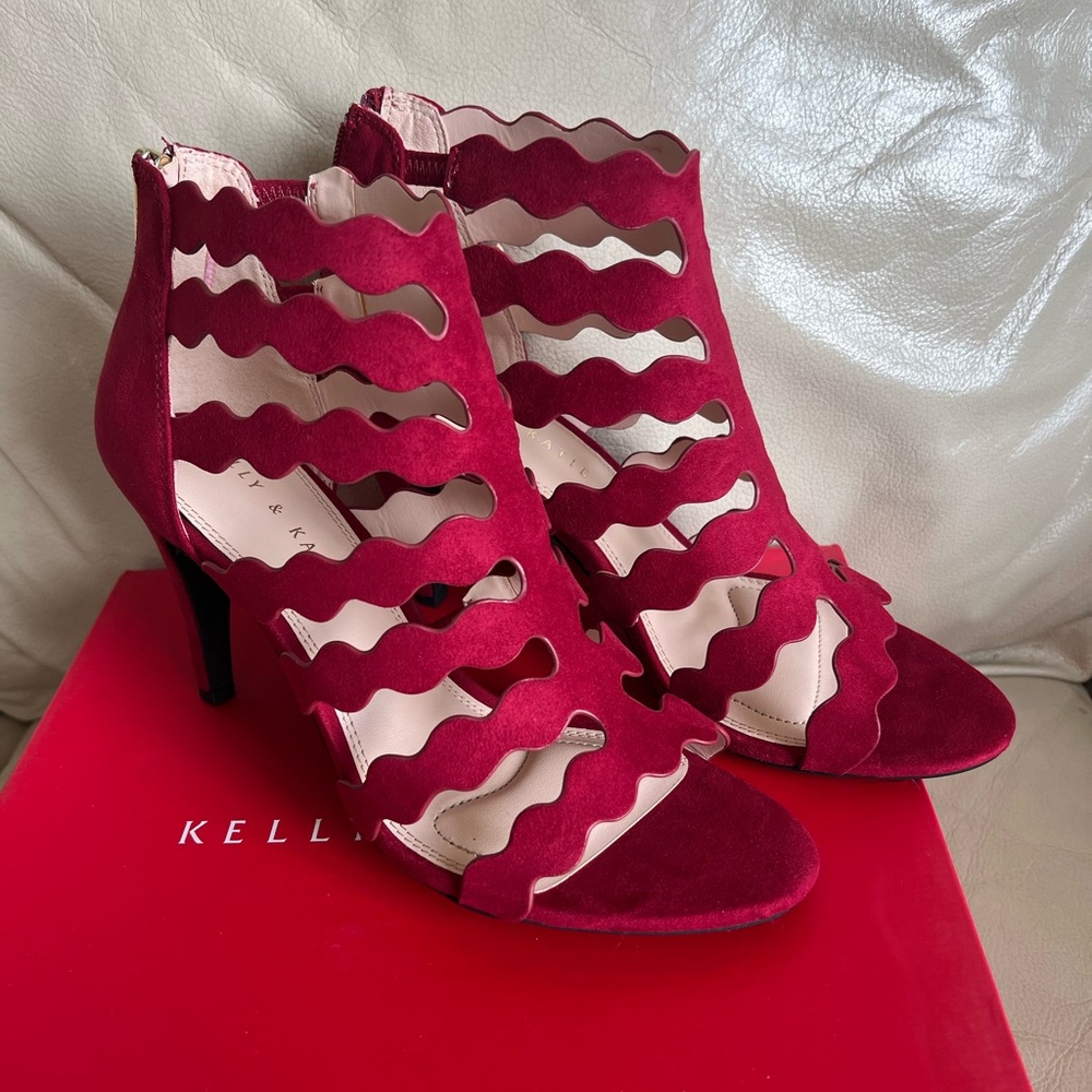Kelly & Katie Red Scalloped Cutout High Heel Sandals
